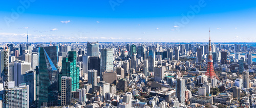 東京　青空と都市風景　ワイド photo
