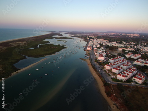Cabanas de Tavira en Portugal, localidad costera de Tavira en el distrito de Faro, región del Algarve. Fotografia aerea con Drone