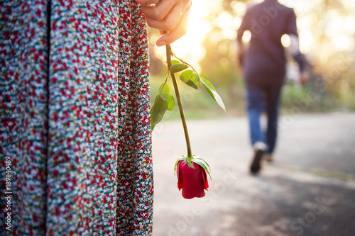 Obraz na płótnie Sadness Love in Ending of Relationship Concept, Broken Heart Woman Standing with