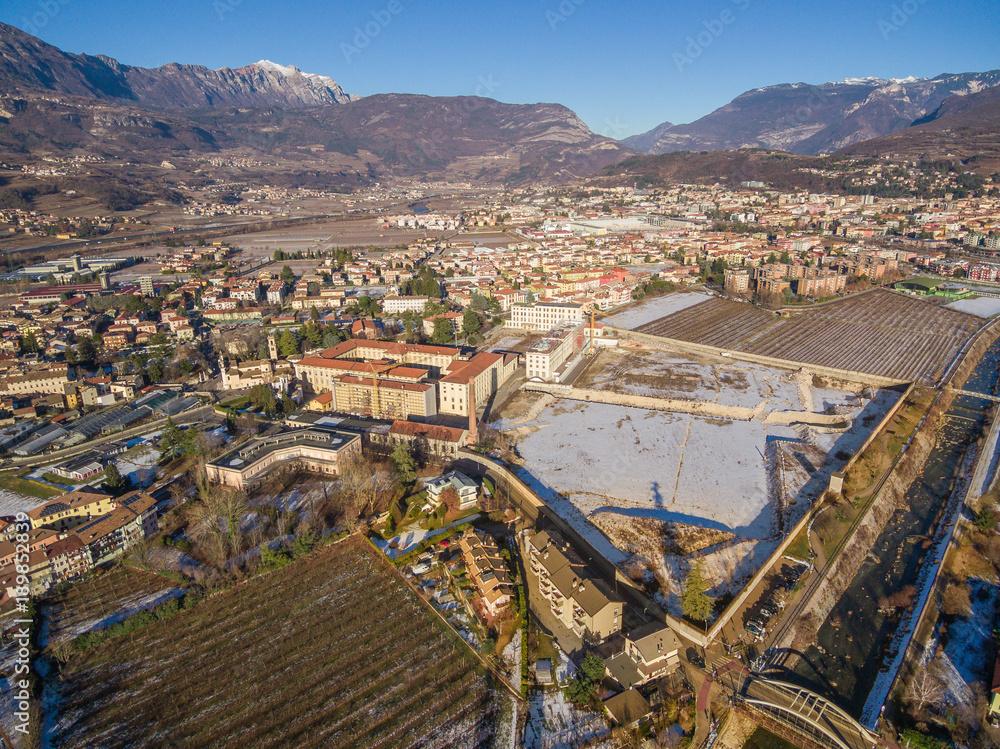 Fototapeta premium Manifattura Tabacchi Rovereto dal drone
