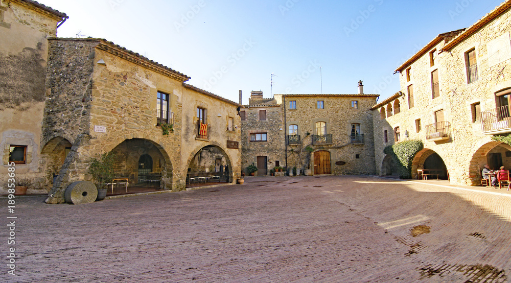 Monells, Bajo Ampurdan, Girona, Catalunya, España