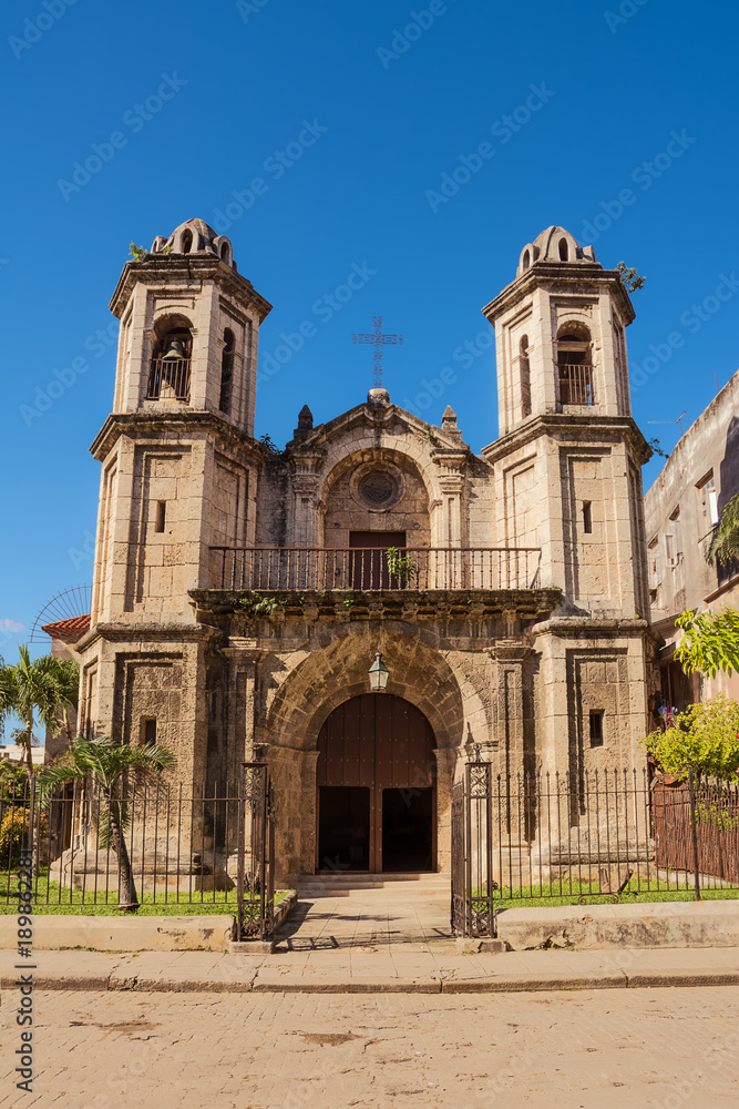 Church of the Holy Christ of Good Journey (Iglesia del Santo Cristo del Buen Viaje) to Old Havana (Cuba)