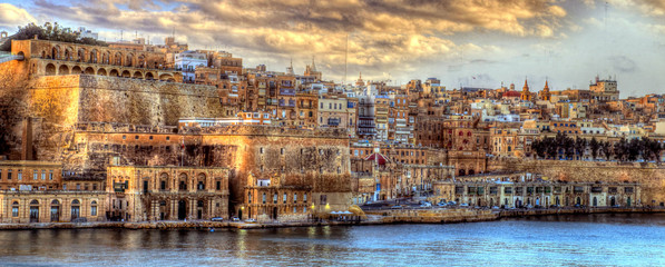 Fototapete Europa Valletta Stadtansicht auf Malta  © julijacernjaka