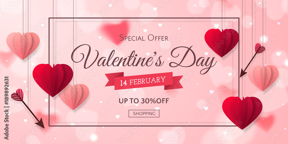 Φωτογραφία Vector romantic template of sale horizontal banner for Valentine’s Day with red and pink realistic paper hearts, arrows, ribbon and frame