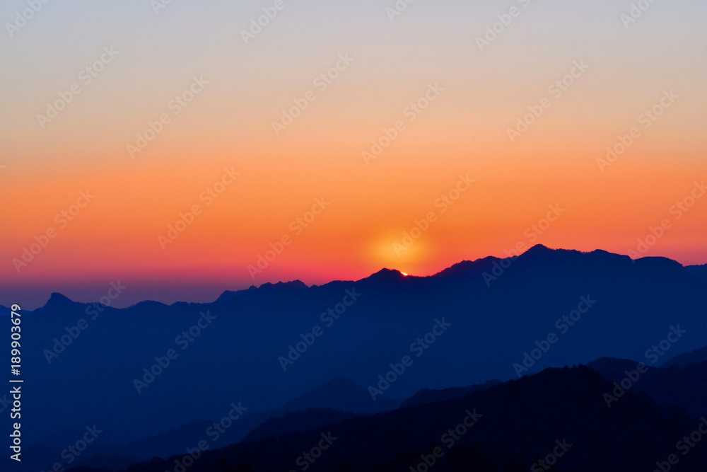 大台ケ原山で見た日没直前の情景