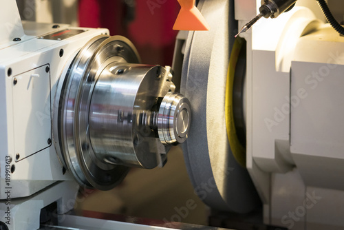 Fényképezés high precision CNC grinding automotive part