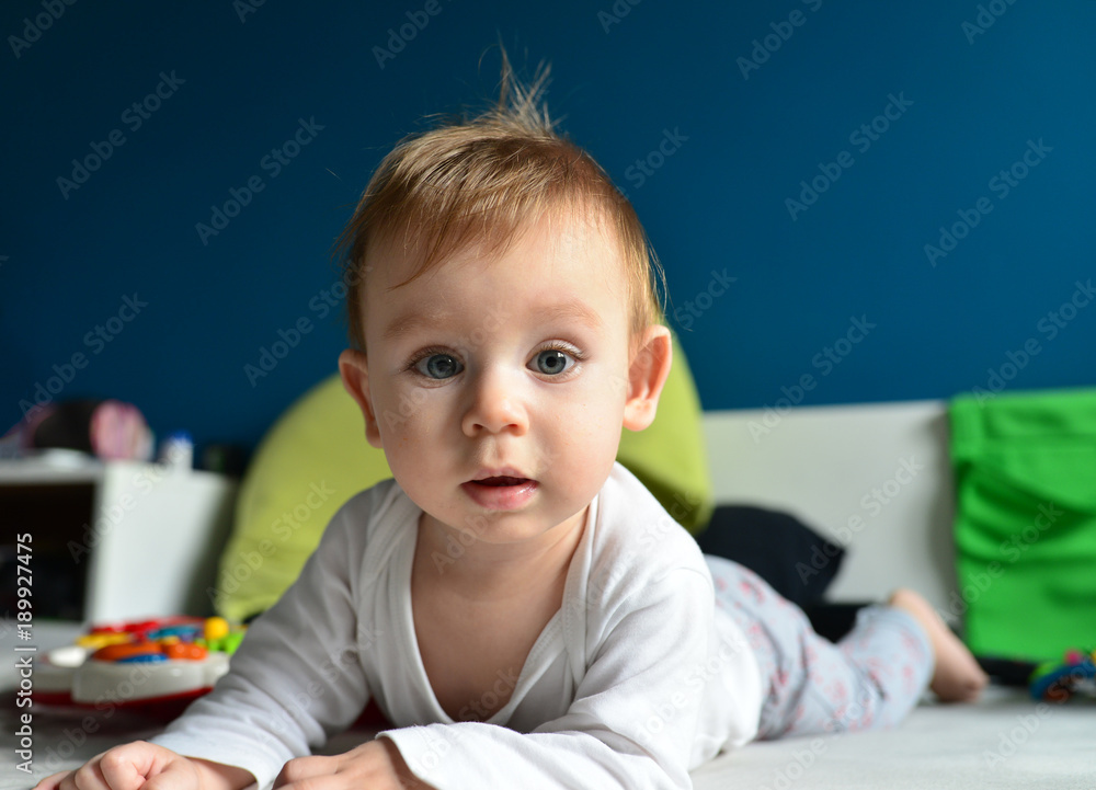 crawling baby kid crawling baby kid