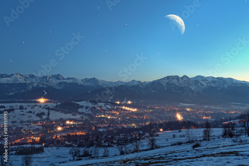 Night view of the mountain town