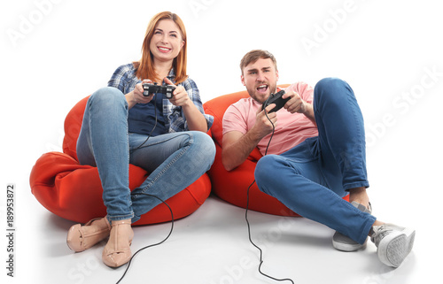 Emotional couple playing vi...