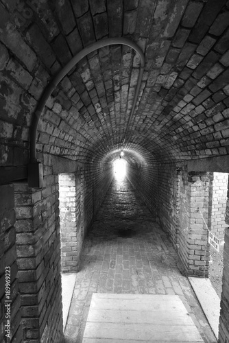 Fototapeta Naklejka Na Ścianę i Meble -  Brick tunnel at a confederate fortress
