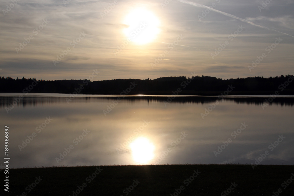 Obraz premium Abendstimmung am See