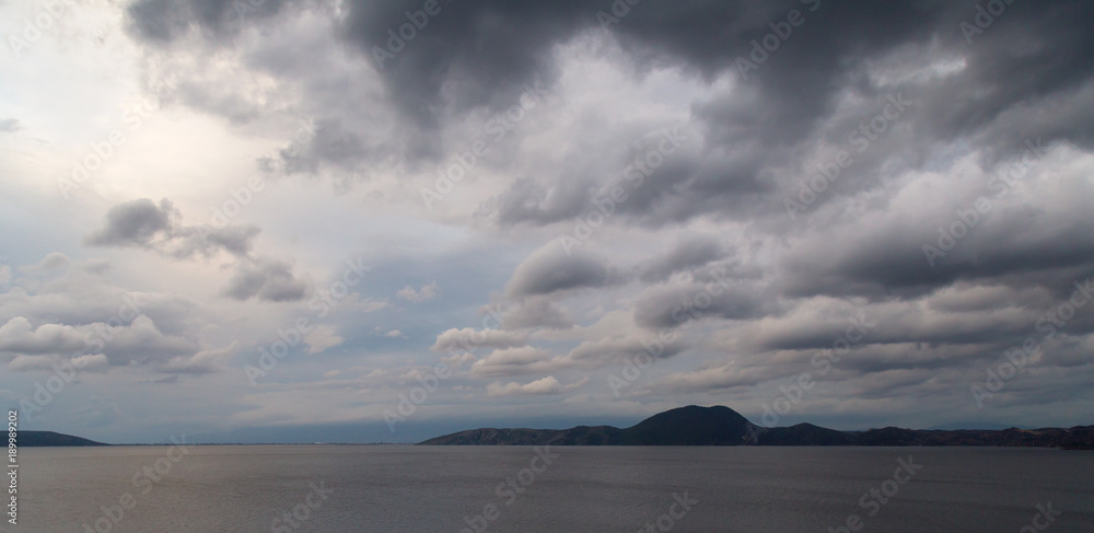 Obraz premium Bafa Lake, Turkey, cloudy sky