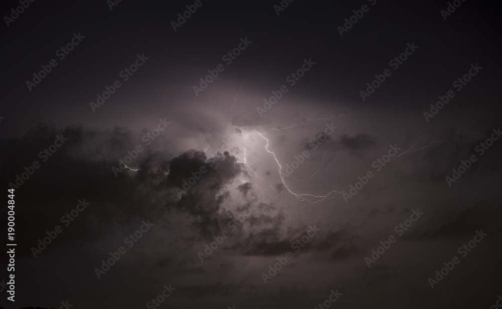 Short lightning Short lightning