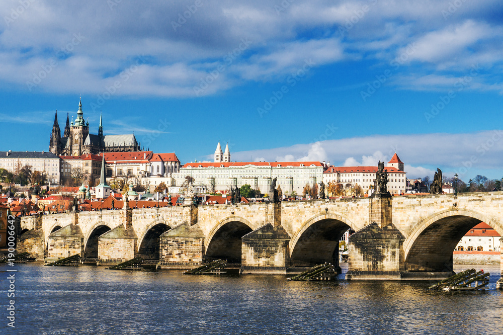 Obraz premium Charles Bridge, Prague Castle and Cathedral of St. Vitus, Prague.