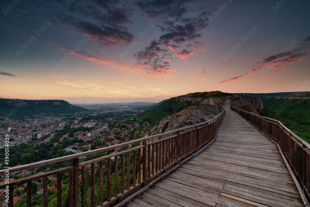 Obraz premium Sunset over the fortress