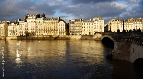 Architecture of 'Ile Saint Louis' in Paris