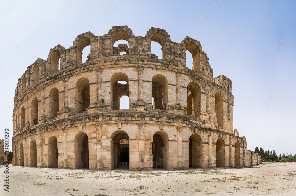 Roman amphitheater inEl Djem
