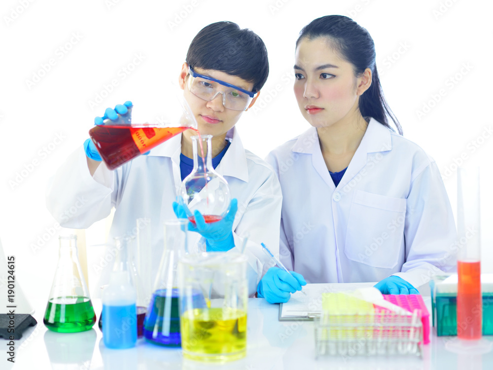 Asian female medical technologist working in laboratory
Asian female medical technologist working in laboratory