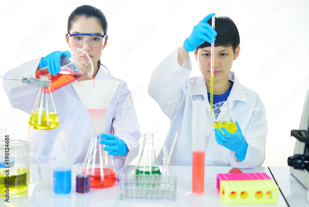 Asian female medical technologist working in laboratory
Asian female medical technologist working in laboratory