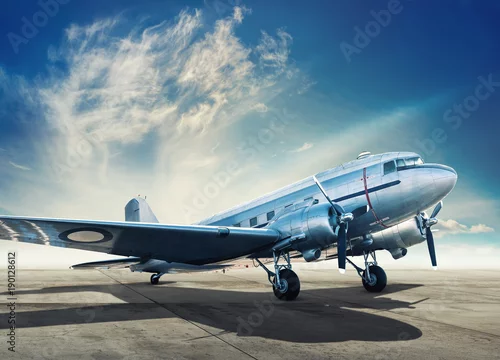 Obraz historyczne samoloty na lotnisku