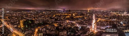 Fototapeta samoprzylepna Panorama Paryża w nocy