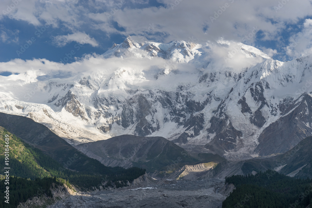 Obraz premium Nanga Parbat mountain massif in Himalaya range, Chilas, Pakistan