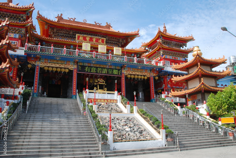 Kai Ming Tang temple by Lotus Pond in Kaohsiung, Taiwan
