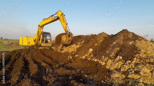 excavator montage 8
