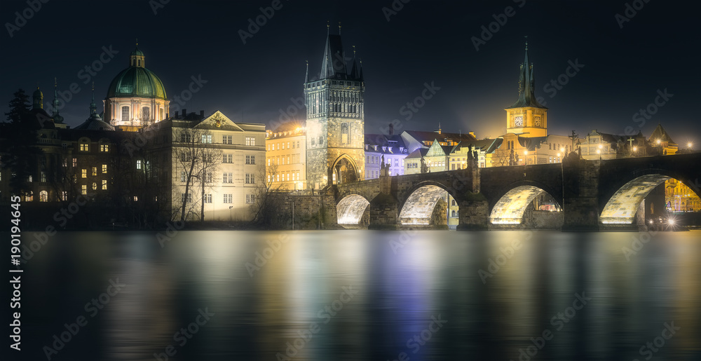 Charles bridgeat night, Prague, Czech Republic