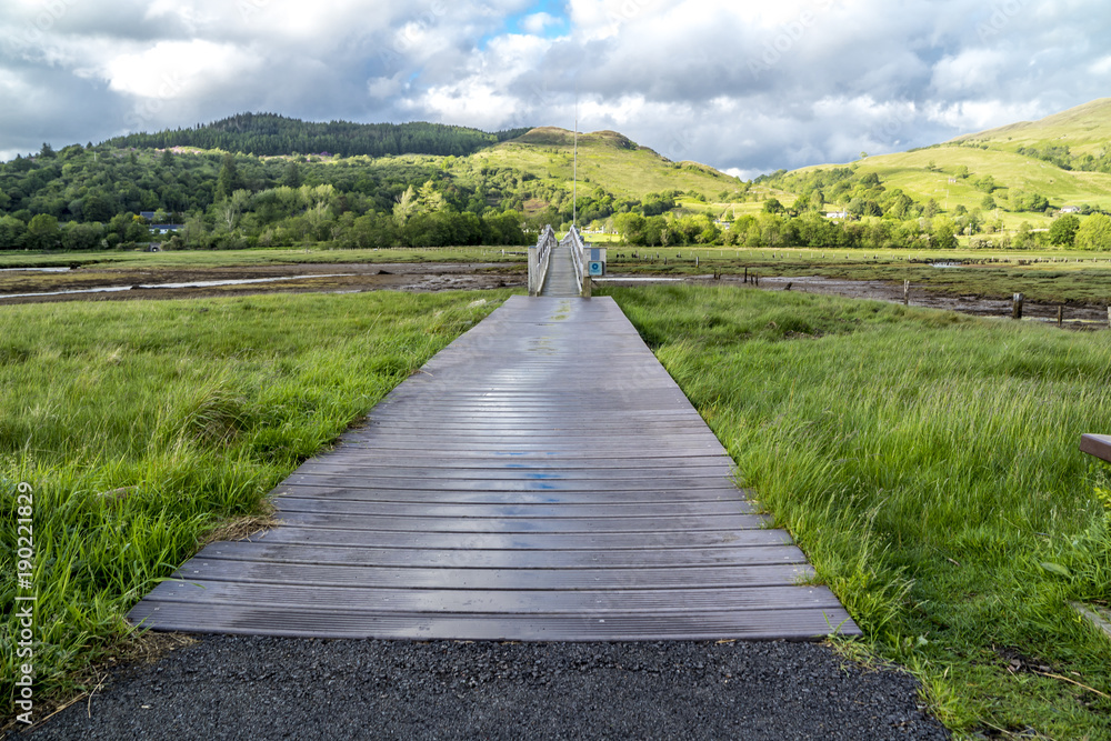 The way to the Jubilee Bridge in Appin