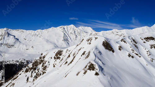 panorama invernale dalla cima del pizzo Foisc  nelle alpi Lepontine  Svizzera 