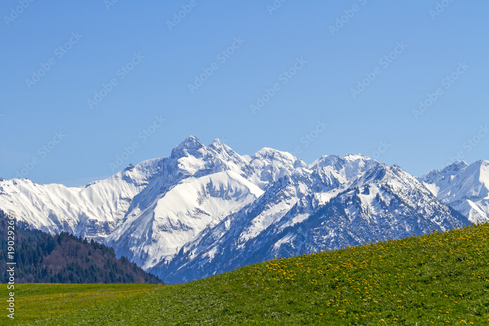 Alpen - Allgäu - Oberstdorf - Berge - Panorama - Mai - April