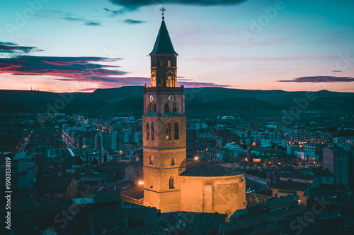 Vista de Fraga en Huesca al atardecer