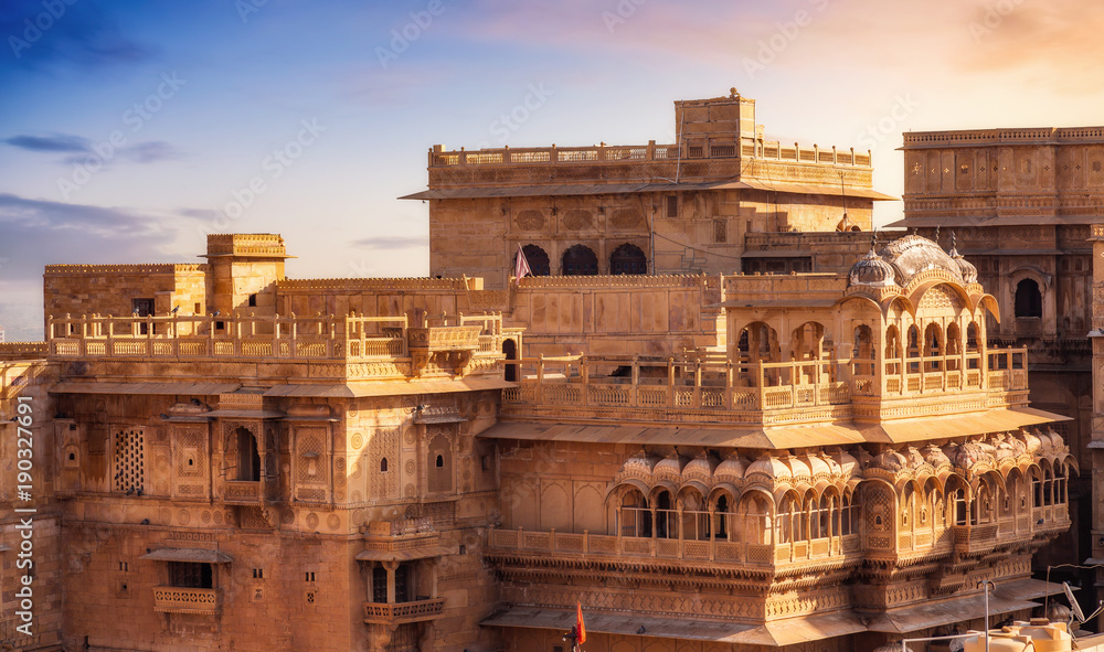 Jaisalmer Fort Rajasthan - Yellow limestone architecture structure at sunset