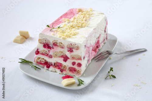 Beeren- Semifreddo photo