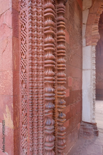 Qutub Minar and its Monuments, Delhi. クトゥブ・ミナールとその建造物群