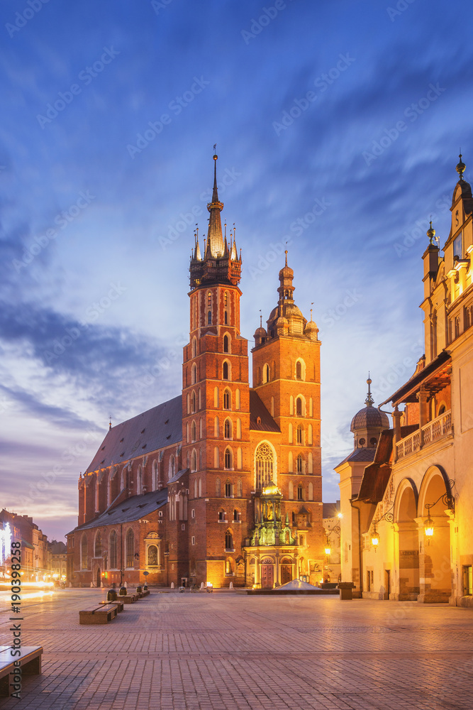 Fototapeta premium St Mary s Church at Main Market Square in Cracow, Poland