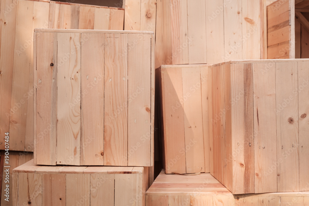 Wood box / Heap of wood box. Wood box / Heap of wood box.