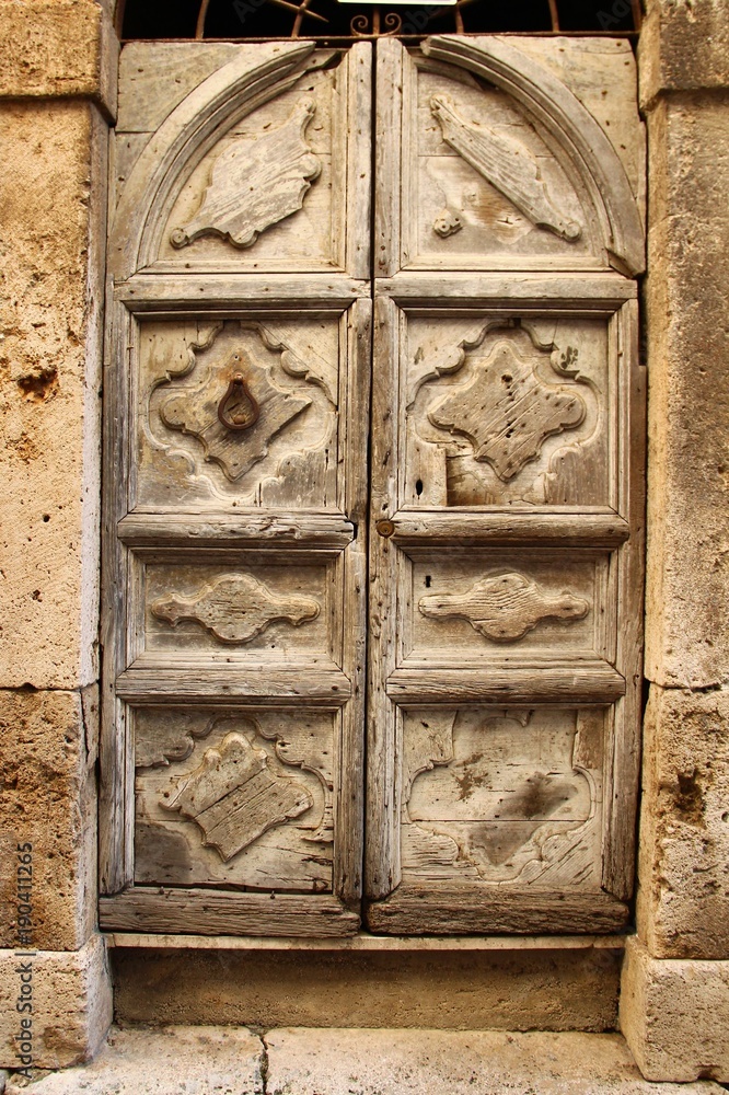Alatri, Ciociaria. Antico portone Alatri, Ciociaria. Antico portone
