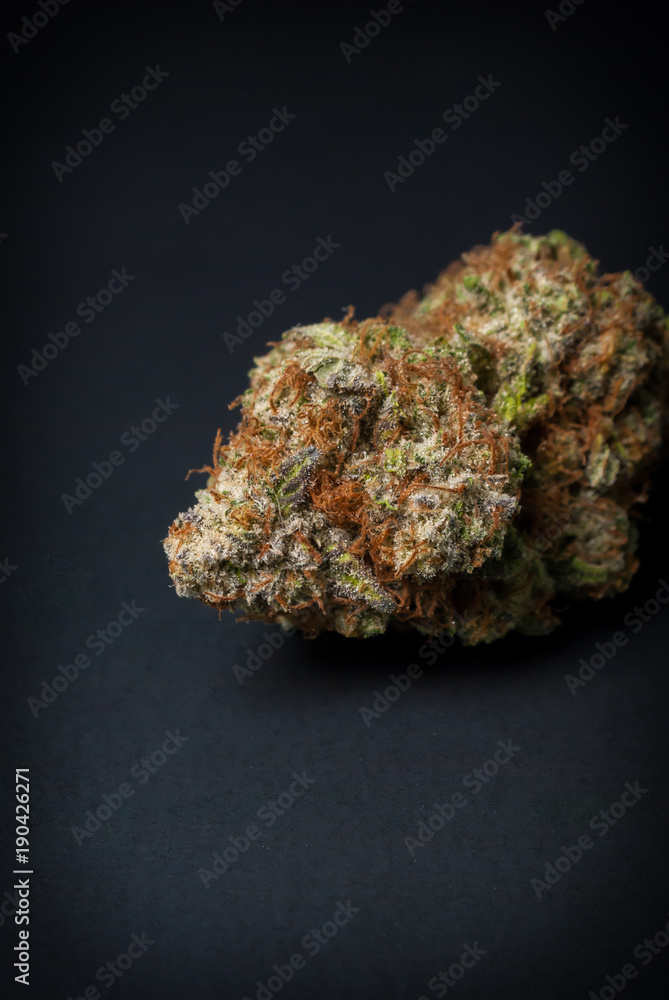Cannabis Nug - Strain: Blue Widow Cannabis Nug - Strain: Blue Widow