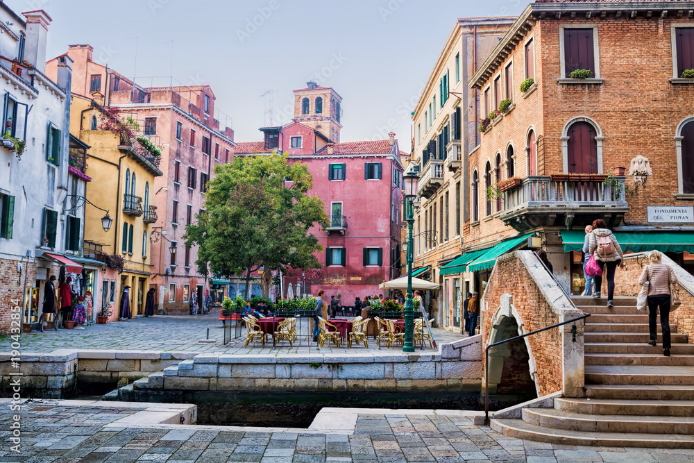 Obraz premium Wenecja, piazza na kanale