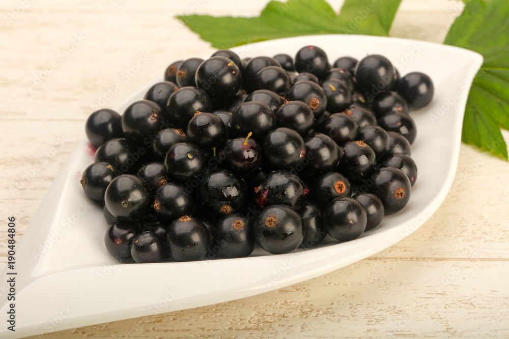 Ripe black currants Ripe black currants