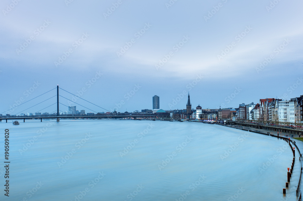 Naklejka premium Hochwasser