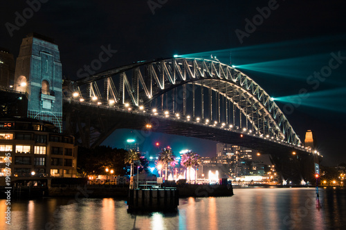 sydney harbour bridge © Tomas