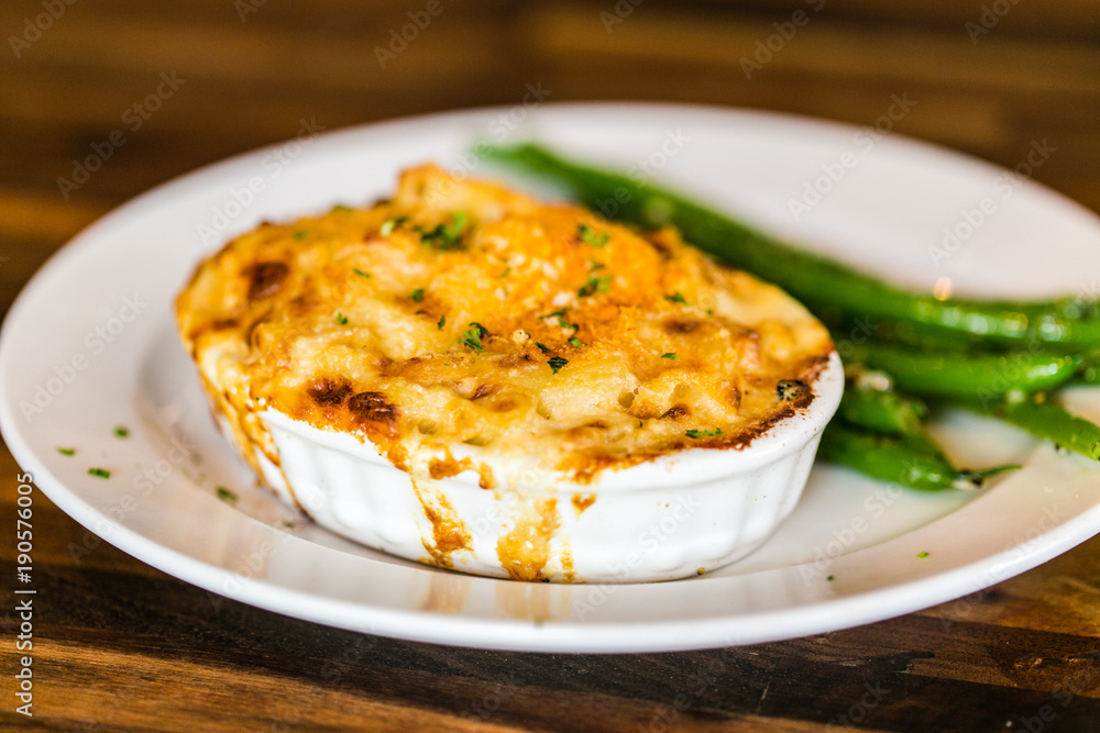 baked macaroni and cheese