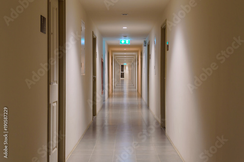 Obraz na płótnie Long building hallway, apartment, condominium, hotel, commercial office building w salonie