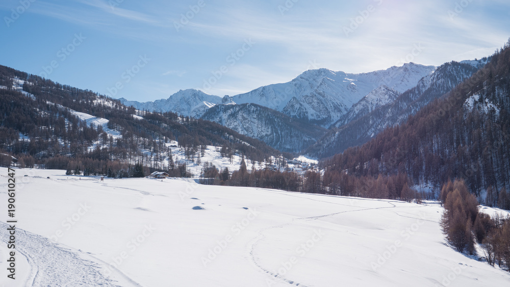 custom made wallpaper toronto digitalMolines en Queyras