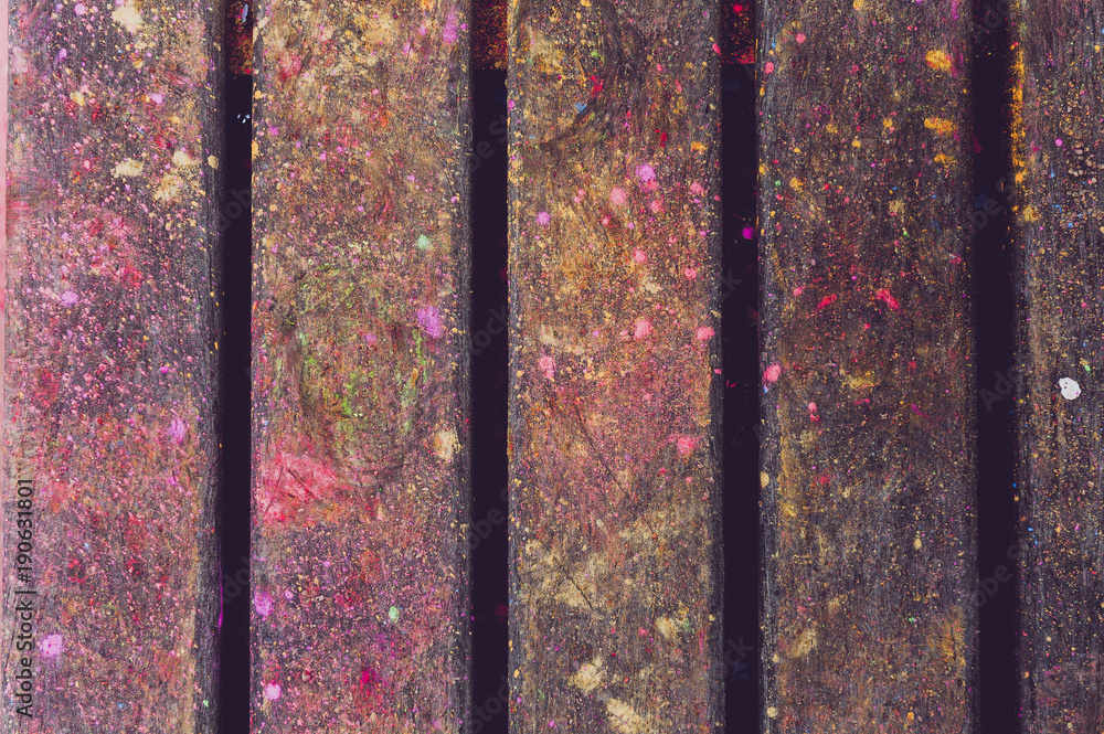 Taches de peinture sur le sol Taches de peinture sur le sol