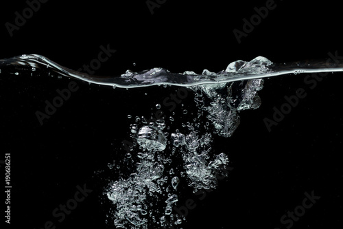 Water on a black © Tsiumpa