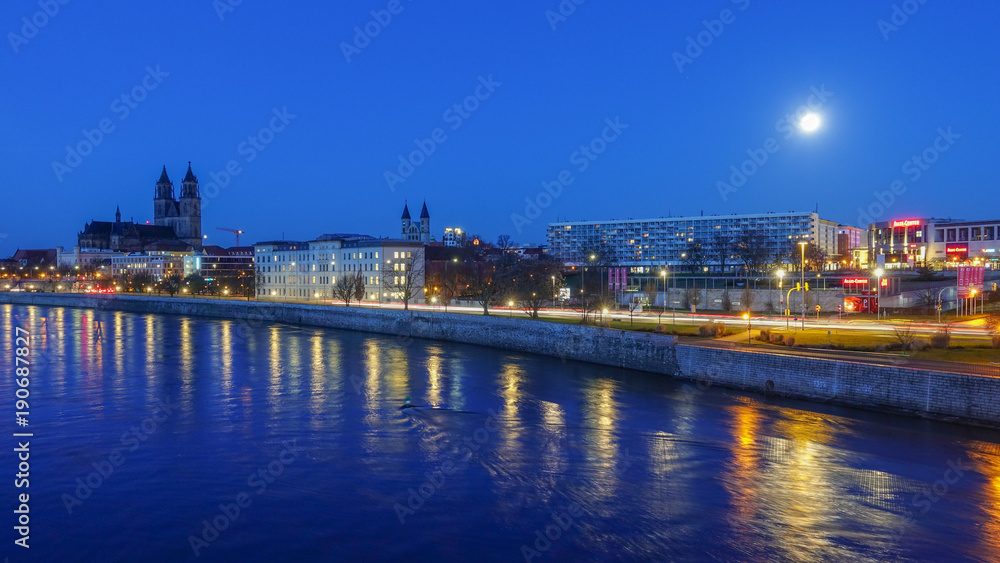 Magdeburg bei Nacht5